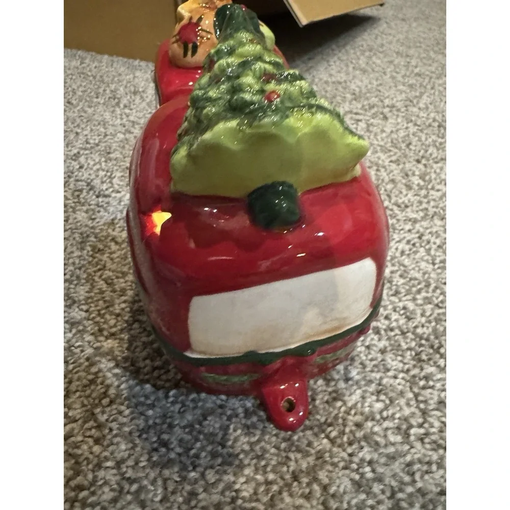 Car & Camper Set Pier 1 Light- Up LED‎ Ceramic Christmas Tree